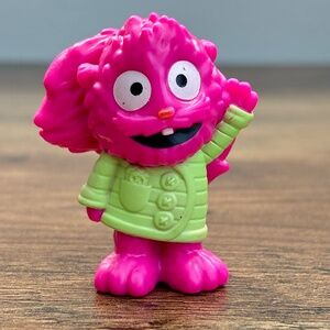 Blippi's Treehouse PATCH THE SQUIRREL Pink Toy Figure Replacement Cake Topper